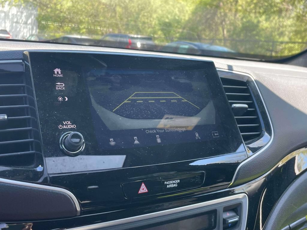 Certified 2025 Honda Passport Black Edition image 28