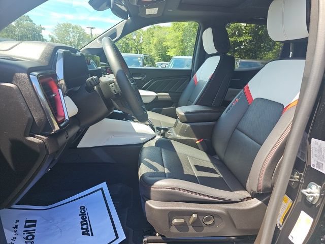 Used 2023 GMC Canyon AT4X AWD/4WD image 13