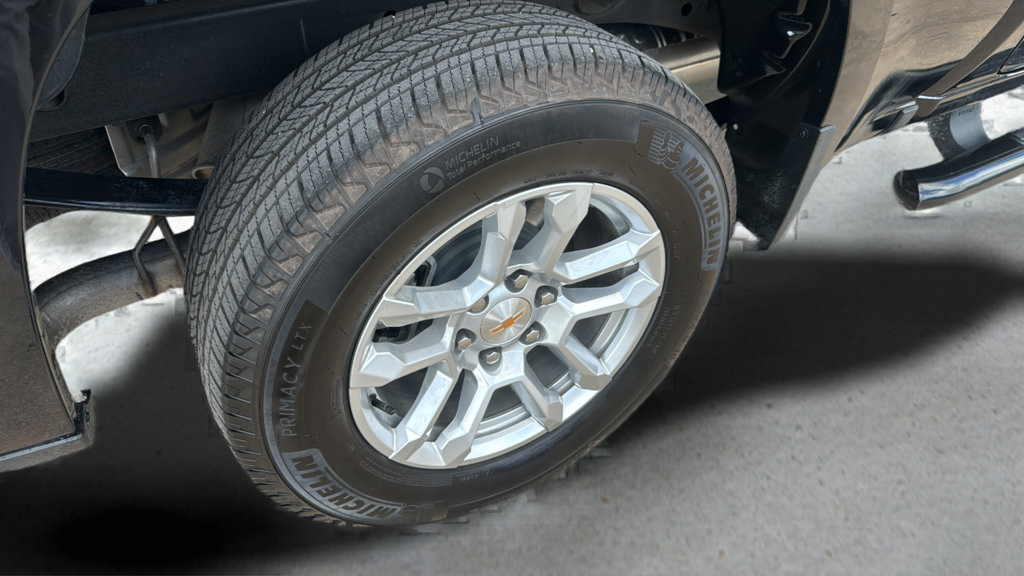 Used 2026 Chevrolet Silverado 1500 LT RWD image 27