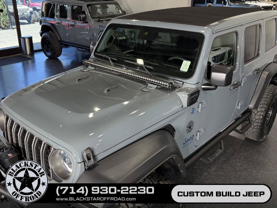 Used 2024 Jeep Wrangler Unlimited w/ Convenience Group AWD/4WD image 12