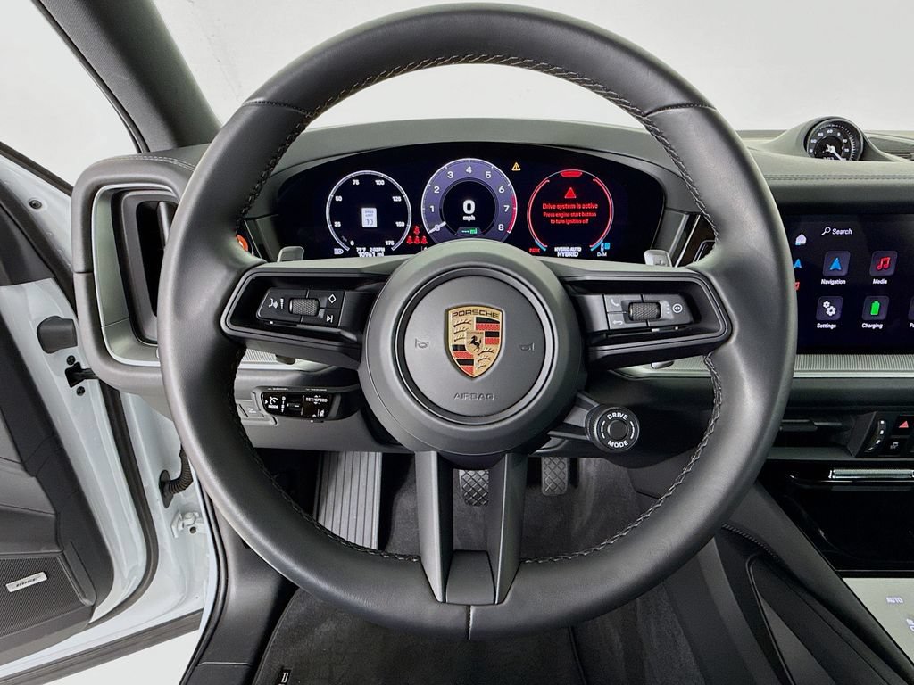Certified 2025 Porsche Cayenne E-Hybrid AWD/4WD image 15