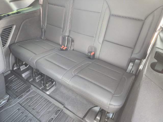 Used 2021 GMC Yukon Denali w/ Denali Ultimate Package AWD/4WD image 33