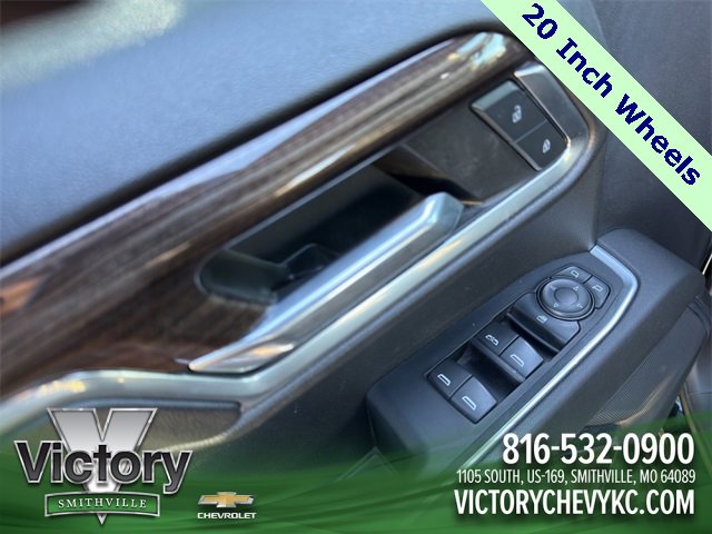 Used 2022 Chevrolet Silverado 1500 LT image 12