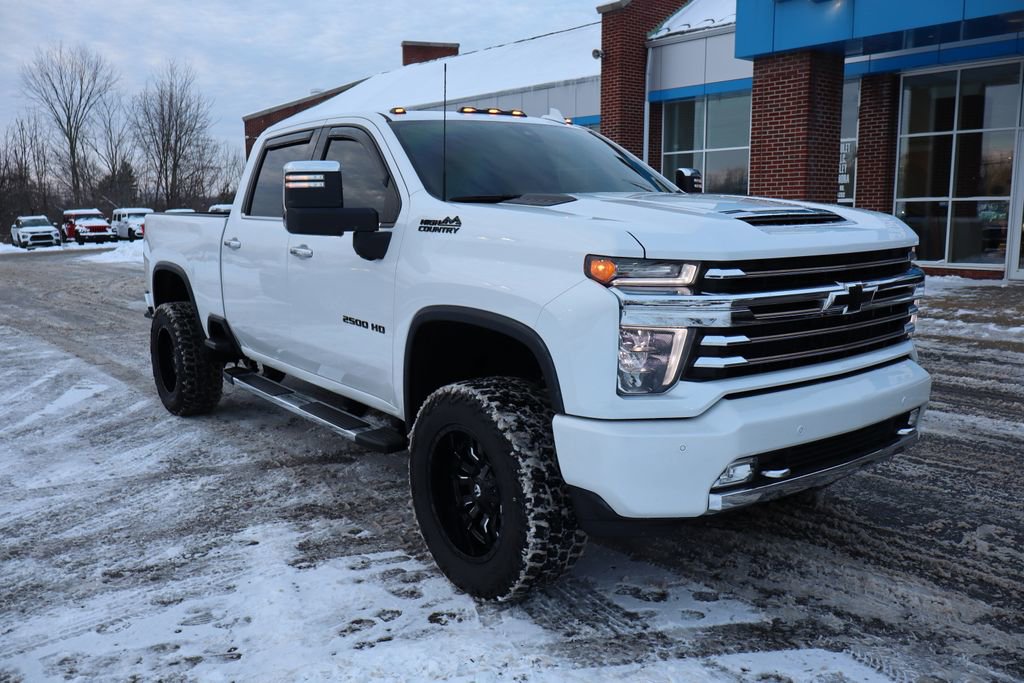 Used 2021 Chevrolet Silverado 2500 High Country w/ Technology Package image 4