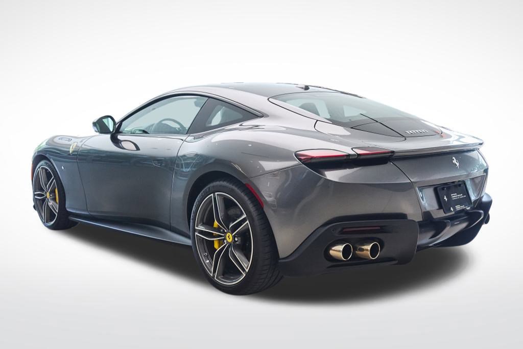 Used 2023 Ferrari Roma image 3