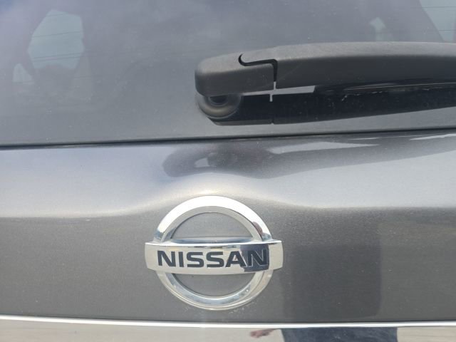 Used 2020 Nissan Pathfinder SL FWD image 5