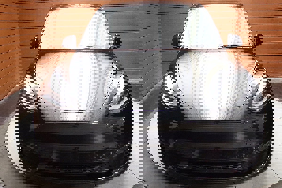 Used 2022 Tesla Model Y Performance image 26