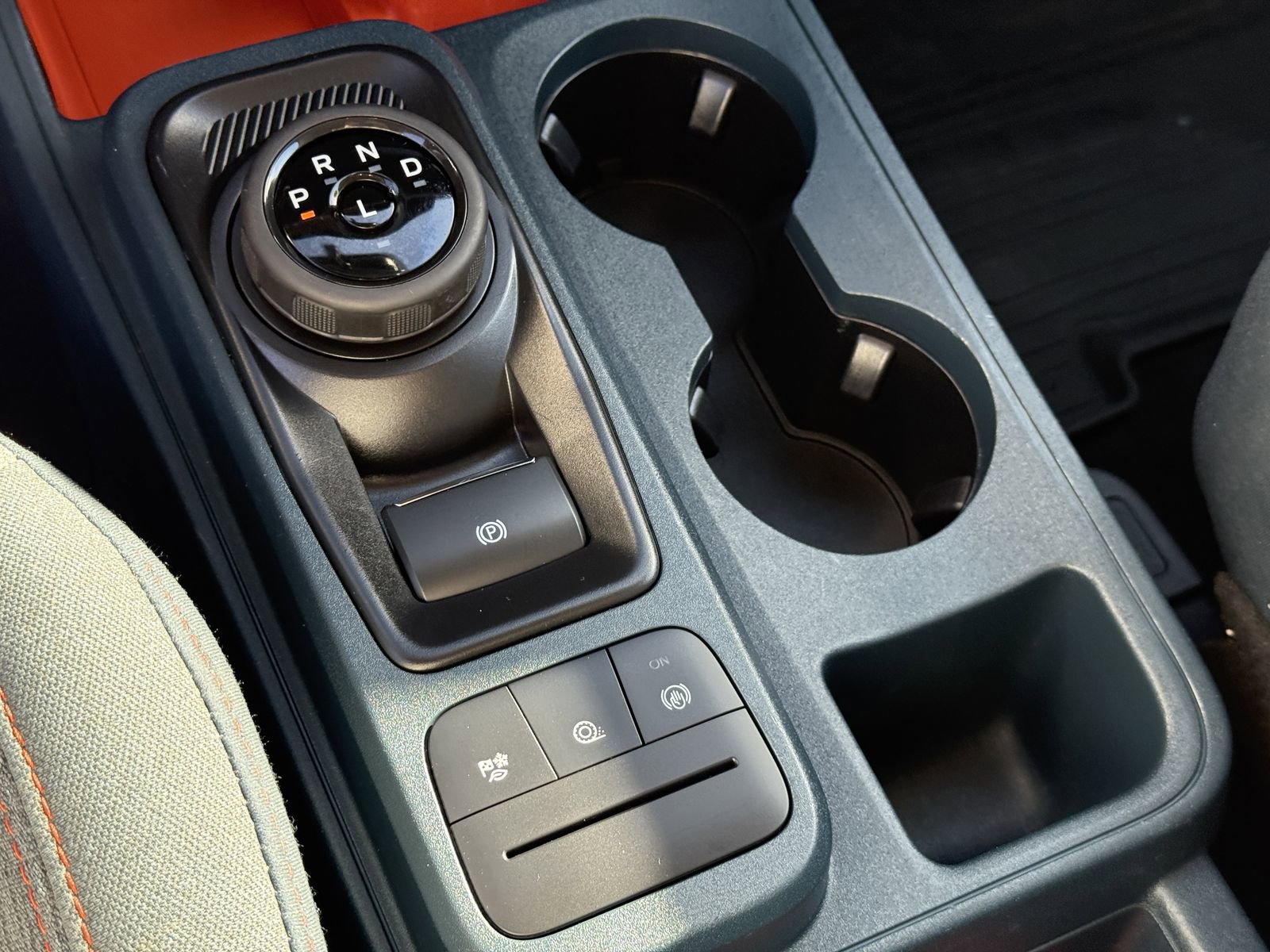 Certified 2024 Ford Maverick XLT image 23