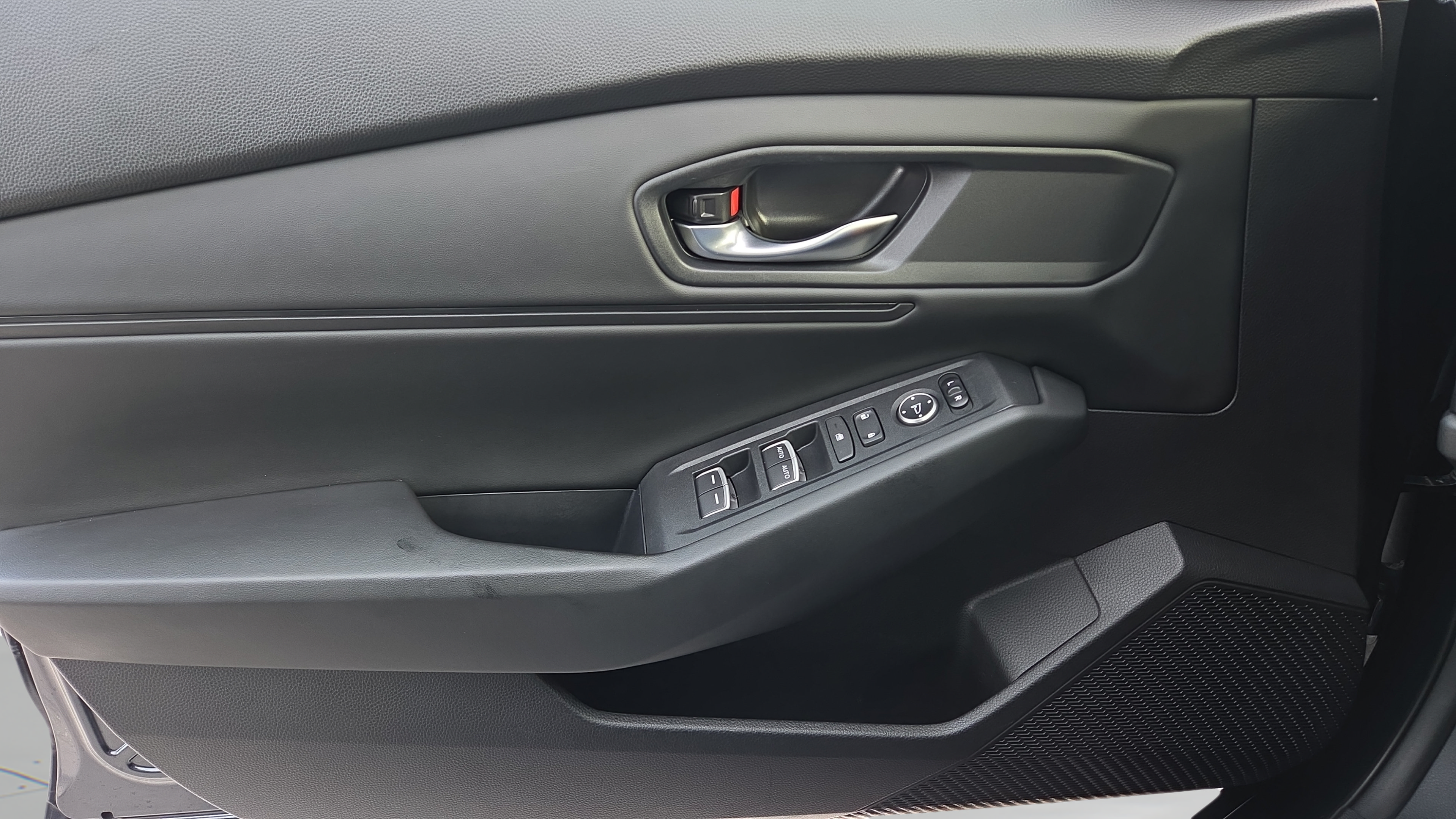 Used 2023 Honda Accord EX image 38