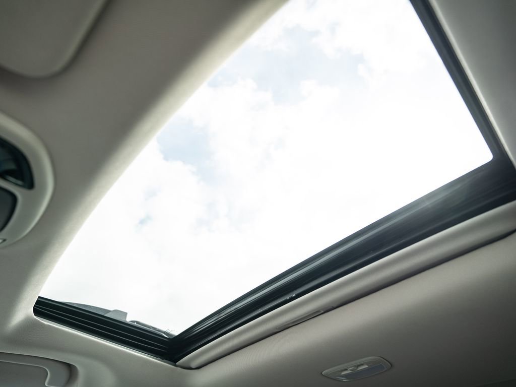 Used 2024 Subaru Outback Limited XT image 36