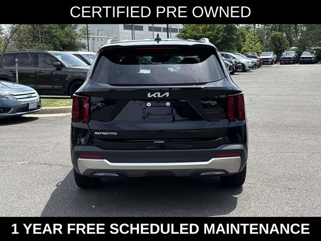 Used 2024 Kia Sorento S FWD image 4