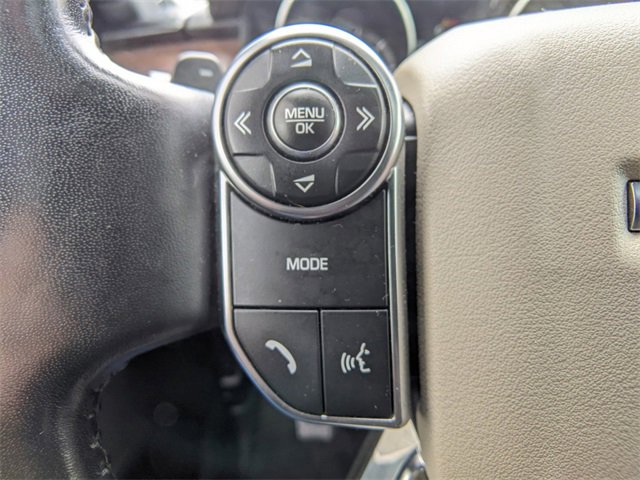 Used 2017 Land Rover Discovery HSE image 26