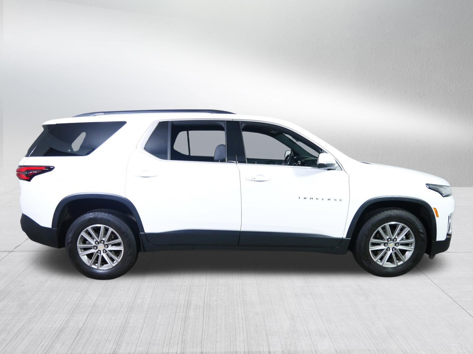 Certified 2022 Chevrolet Traverse LT image 8