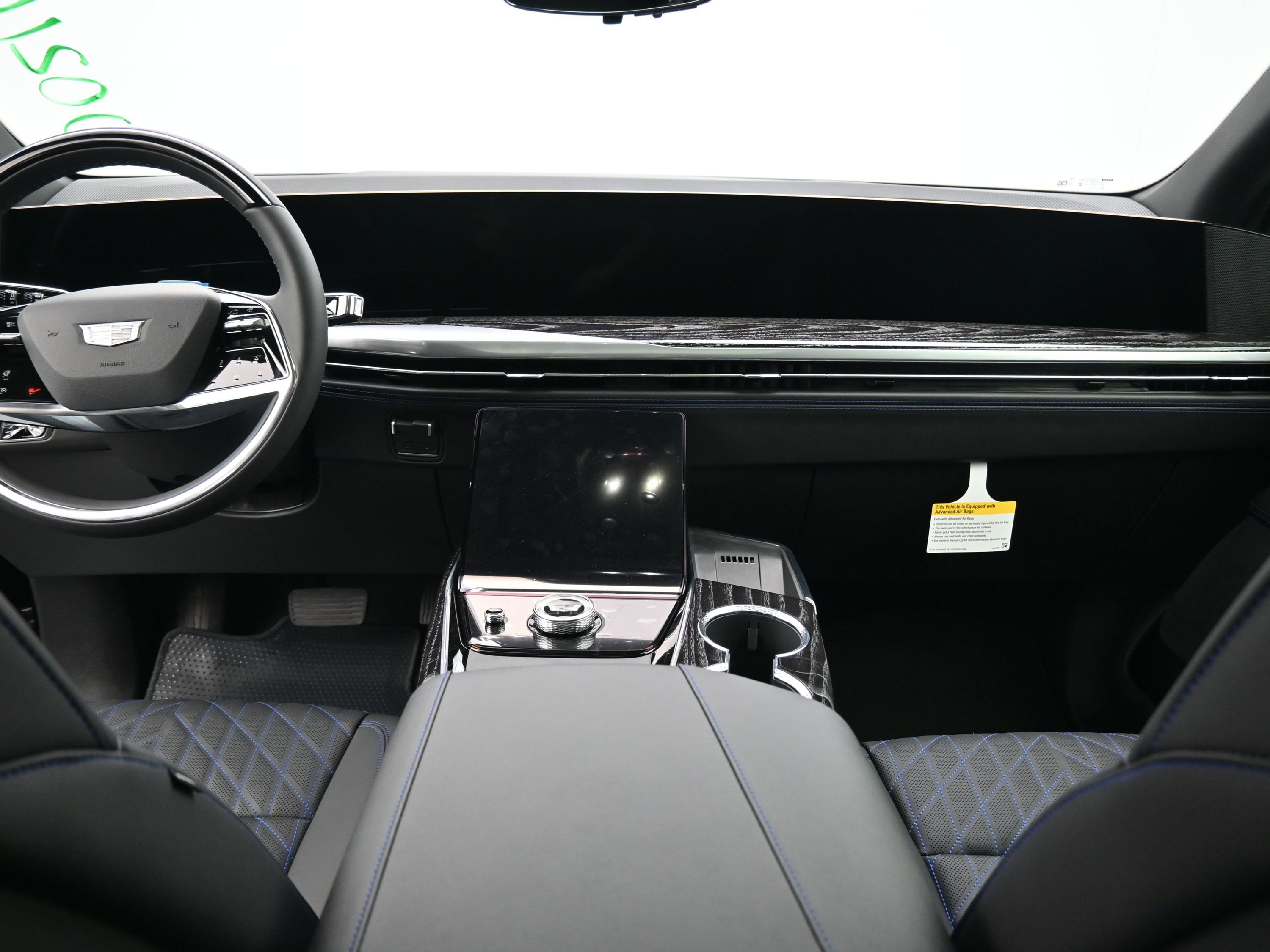 New 2026 Cadillac Escalade IQ Luxury 1 w/ LPO, Floor Liner Package image 9