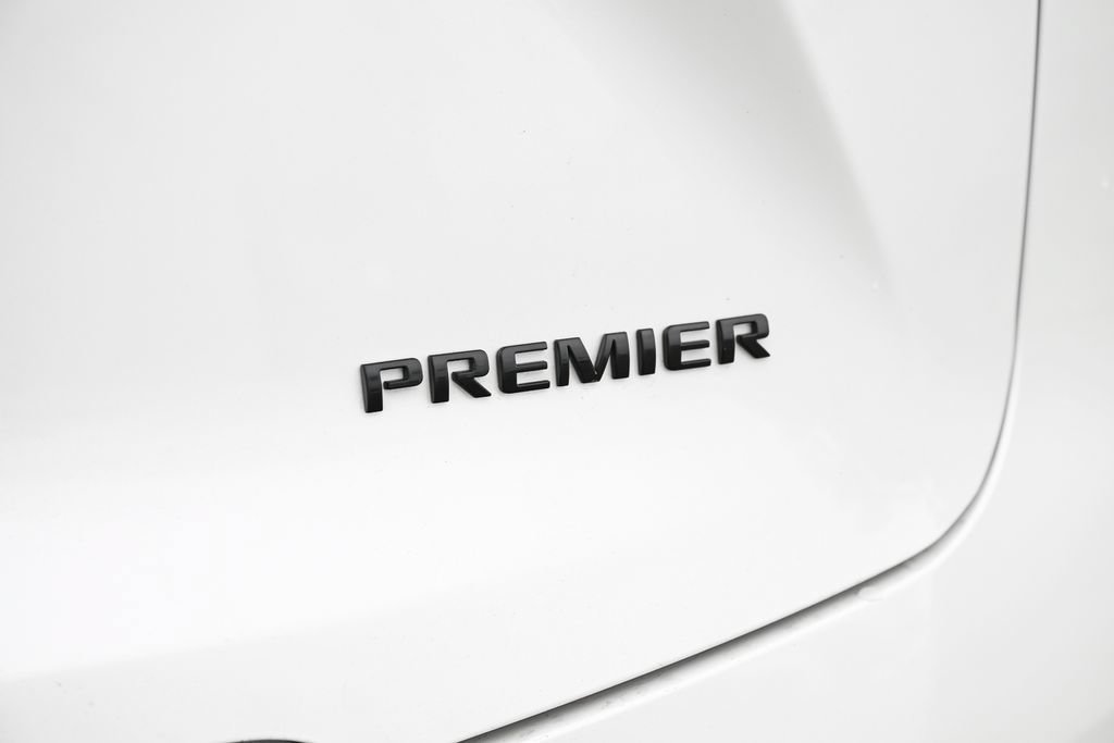 Used 2023 Chevrolet Blazer Premier FWD image 14
