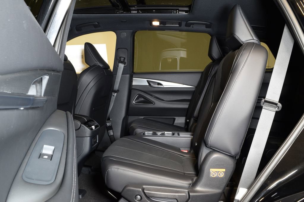New 2027 INFINITI QX60 Sport w/ Dark Cargo Package AWD/4WD image 27