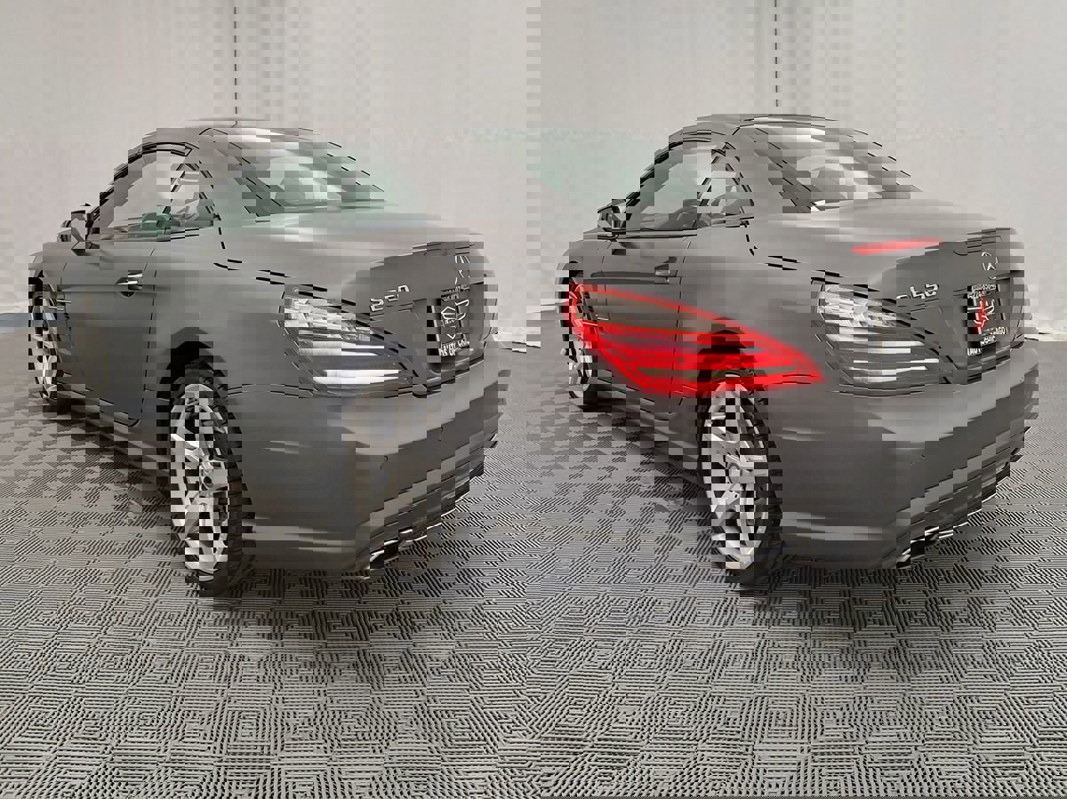 Used 2016 Mercedes-Benz SL 550 image 10