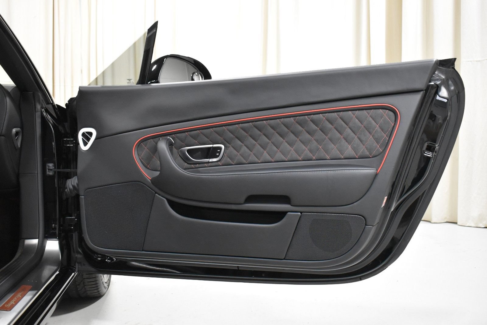 Used 2012 Bentley Continental Supersports ISR AWD/4WD image 38