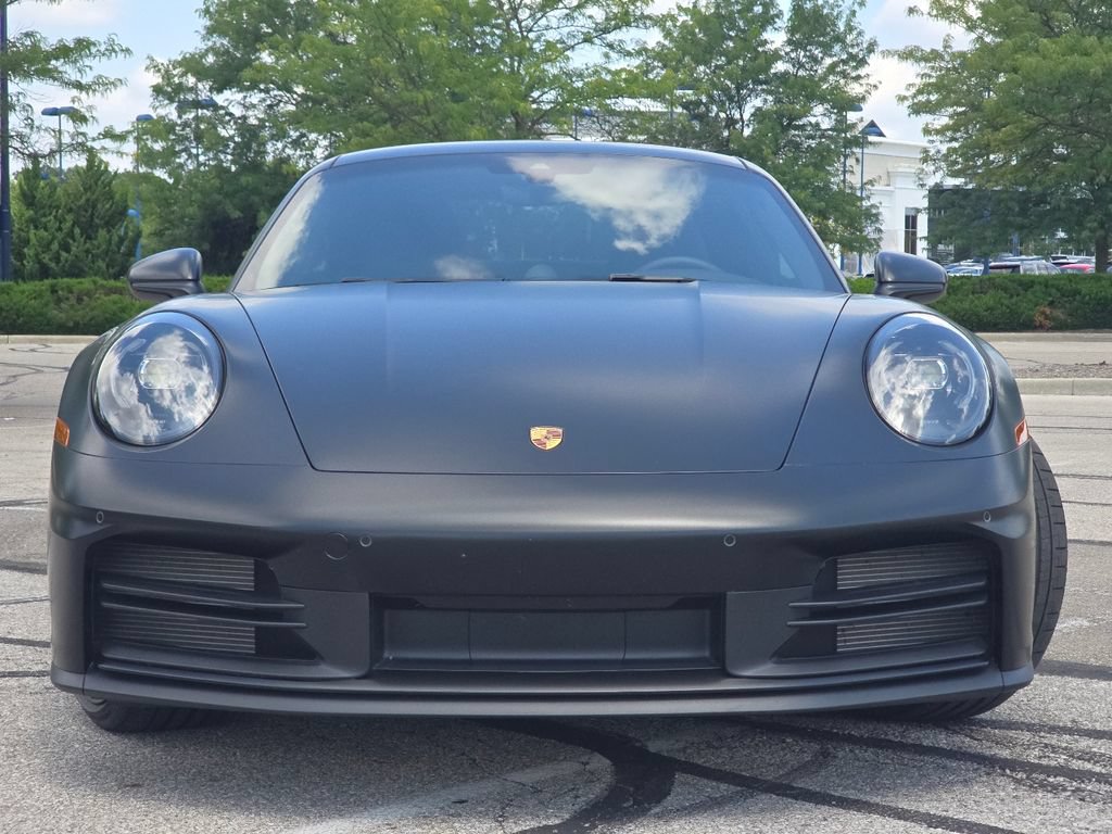Used 2025 Porsche 911 Carrera RWD image 11