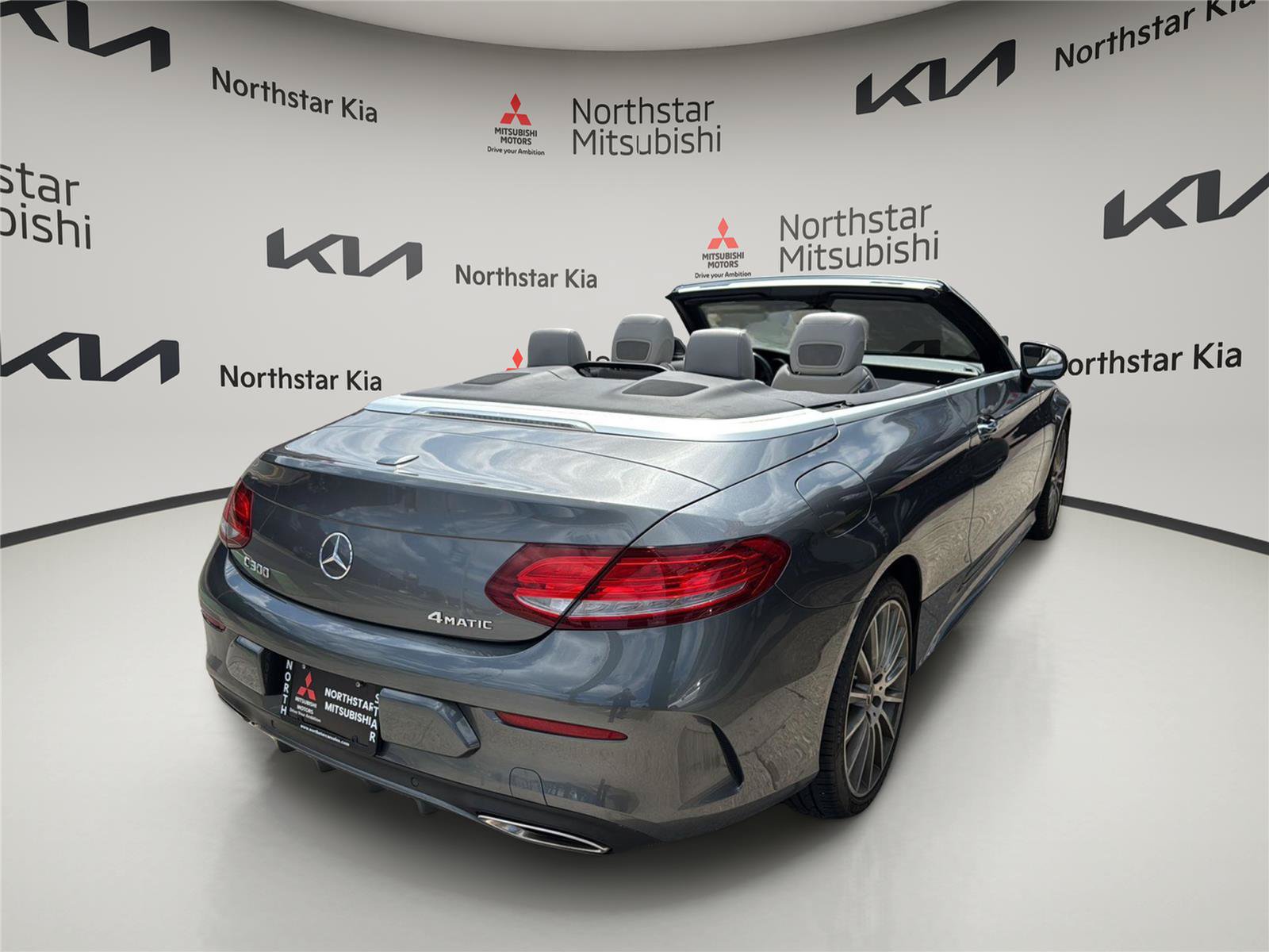 Used 2017 Mercedes-Benz C 300 4MATIC Cabriolet image 5