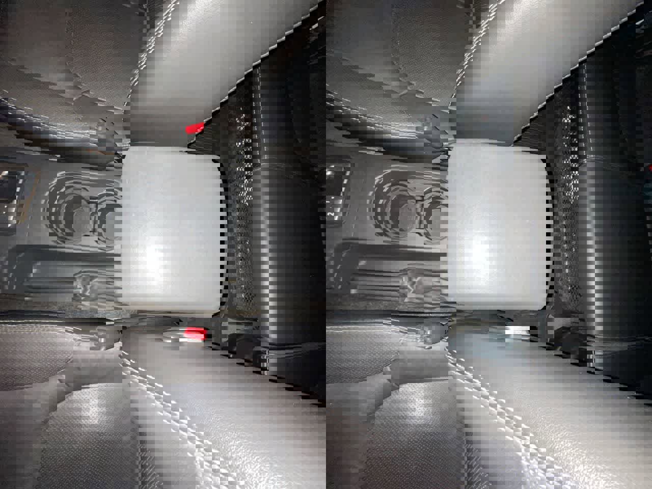 Used 2017 Nissan Frontier PRO-4X w/ Pro-4x Luxury Package image 21