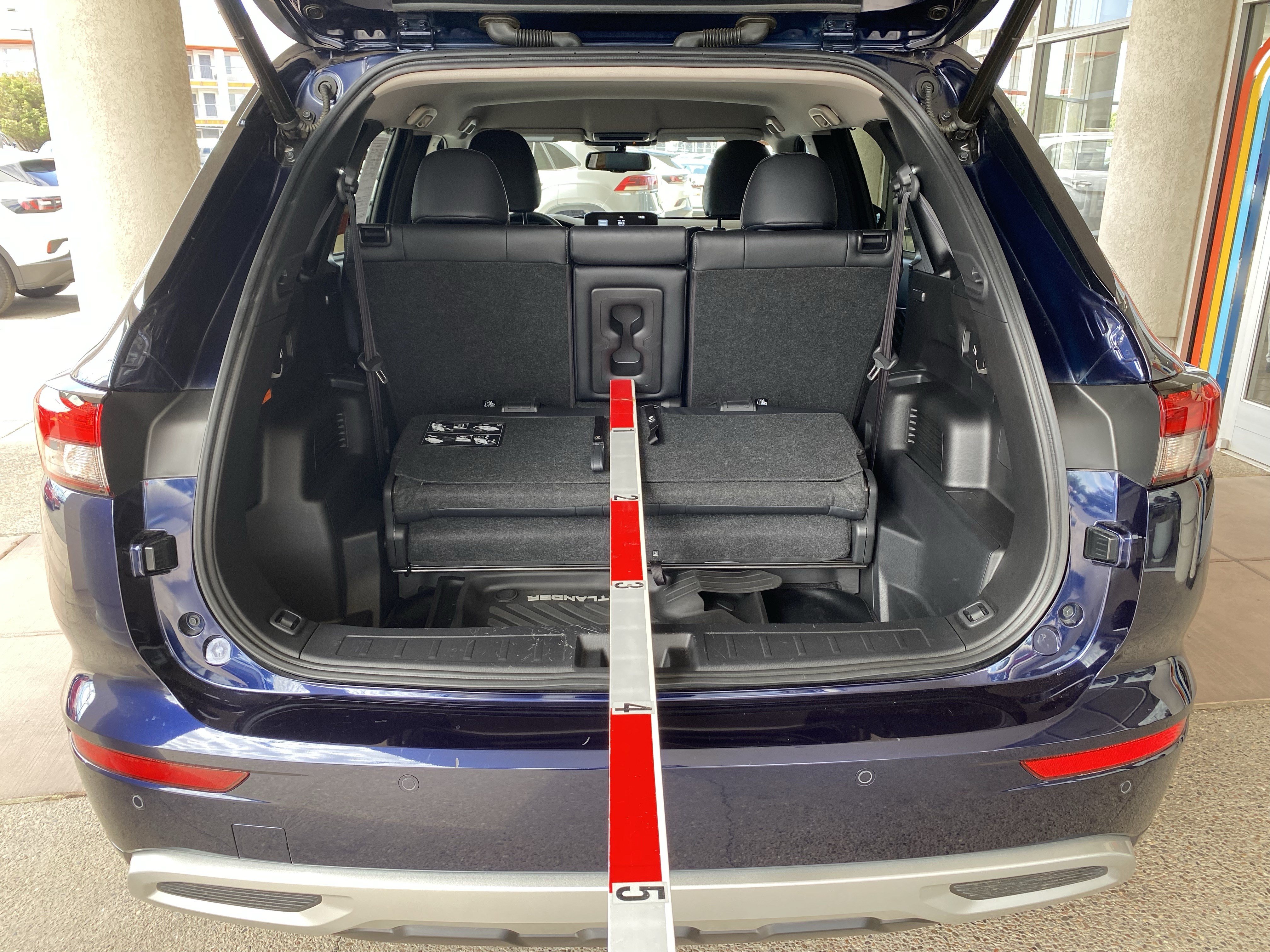 Used 2024 Mitsubishi Outlander SEL AWD/4WD image 18