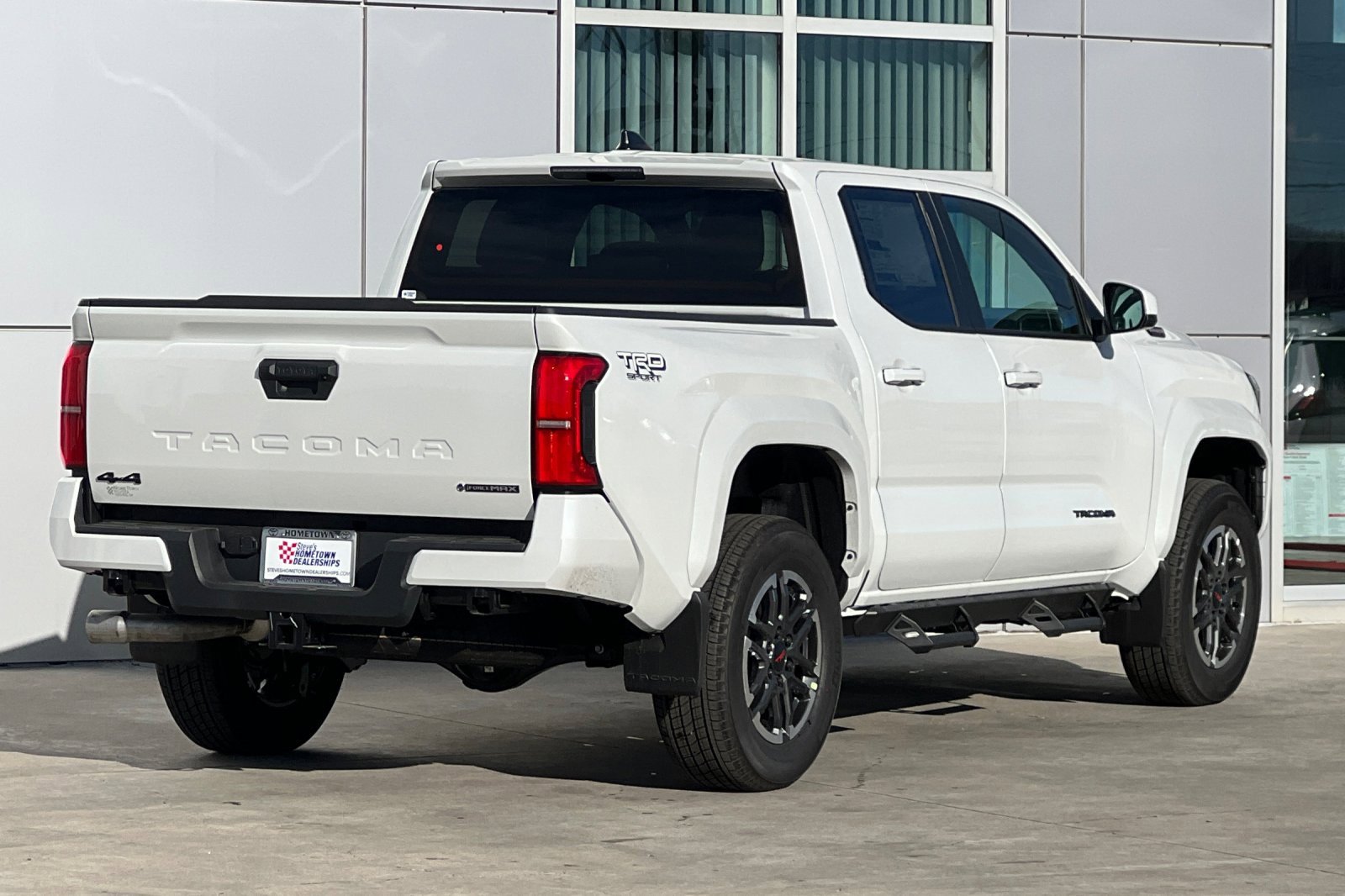 New 2025 Toyota Tacoma TRD Sport image 4