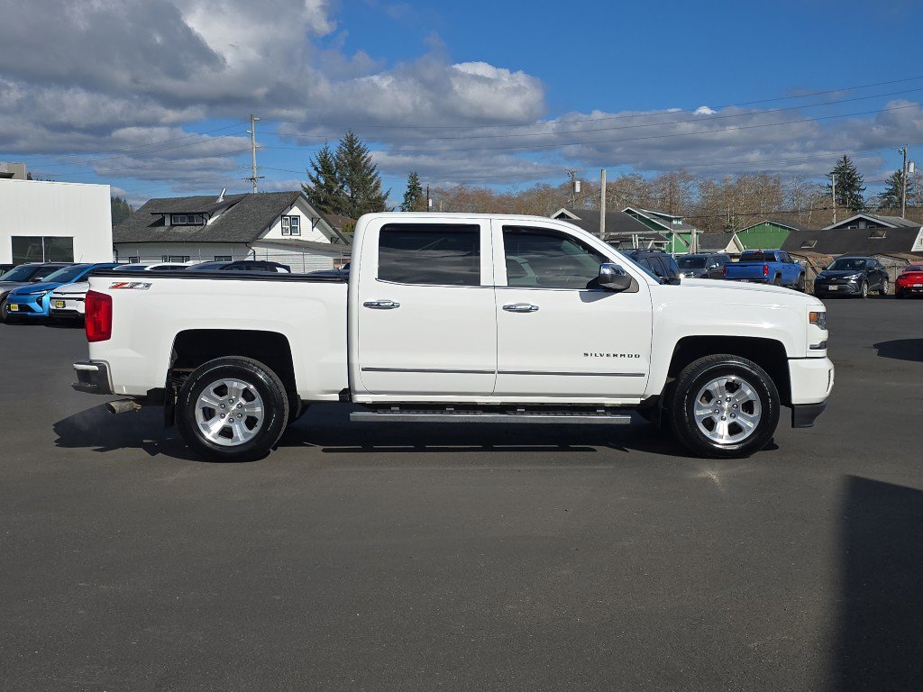 Used 2017 Chevrolet Silverado 1500 LTZ Z71 w/ LTZ Plus Package image 7