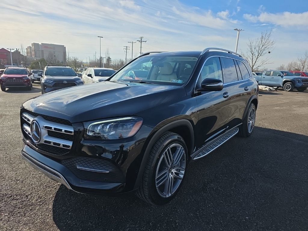 Used 2021 Mercedes-Benz GLS 450 4MATIC image 4