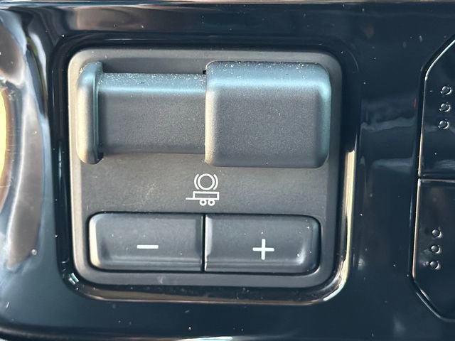 Used 2024 Chevrolet Silverado 1500 RST w/ Convenience Package II image 32