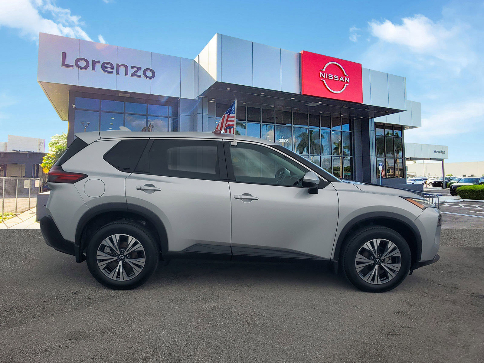 Certified 2022 Nissan Rogue SV image 4