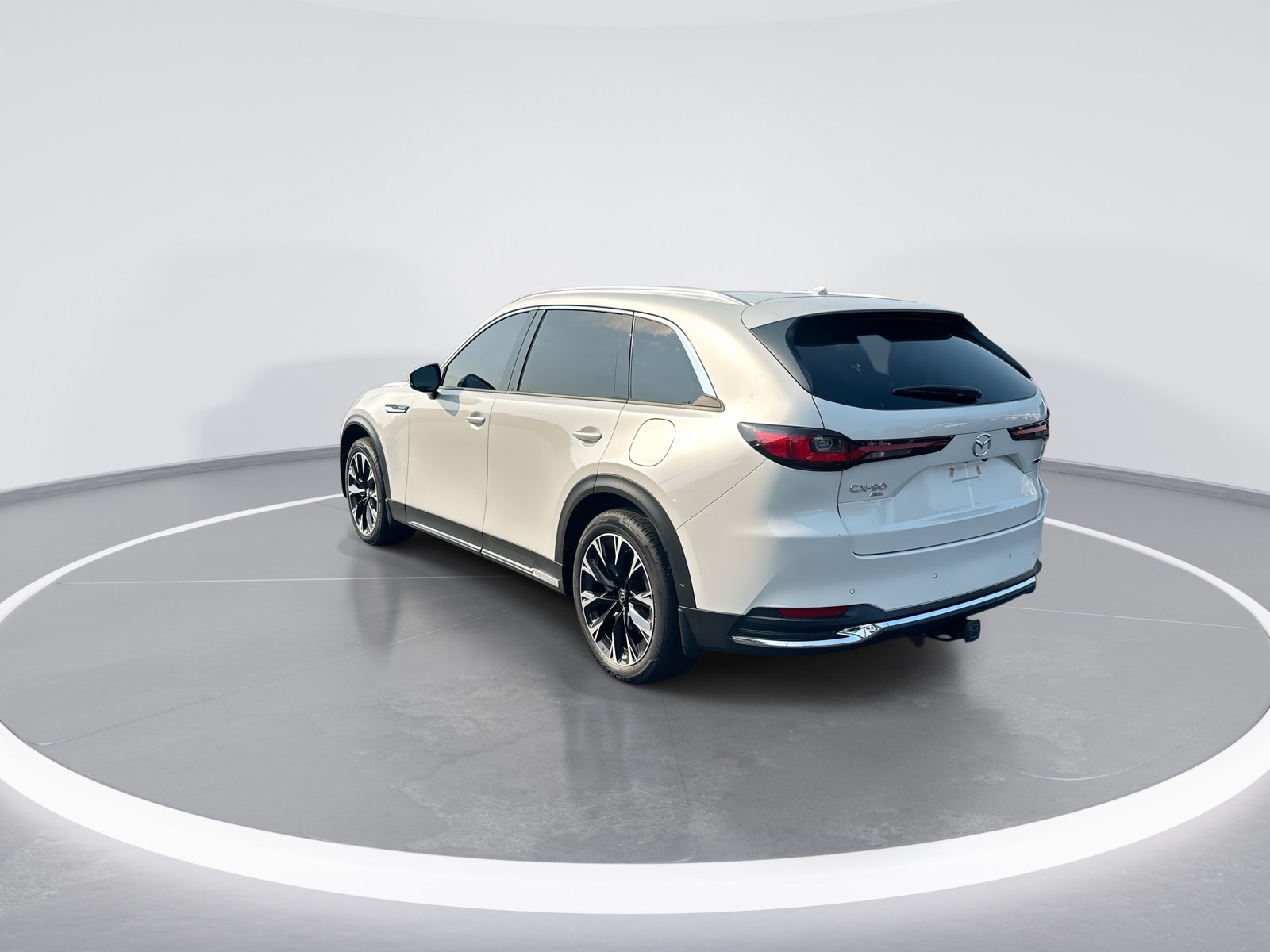 Used 2024 MAZDA CX-90 Plug-In Hybrid w/ Premium Pkg AWD/4WD image 7