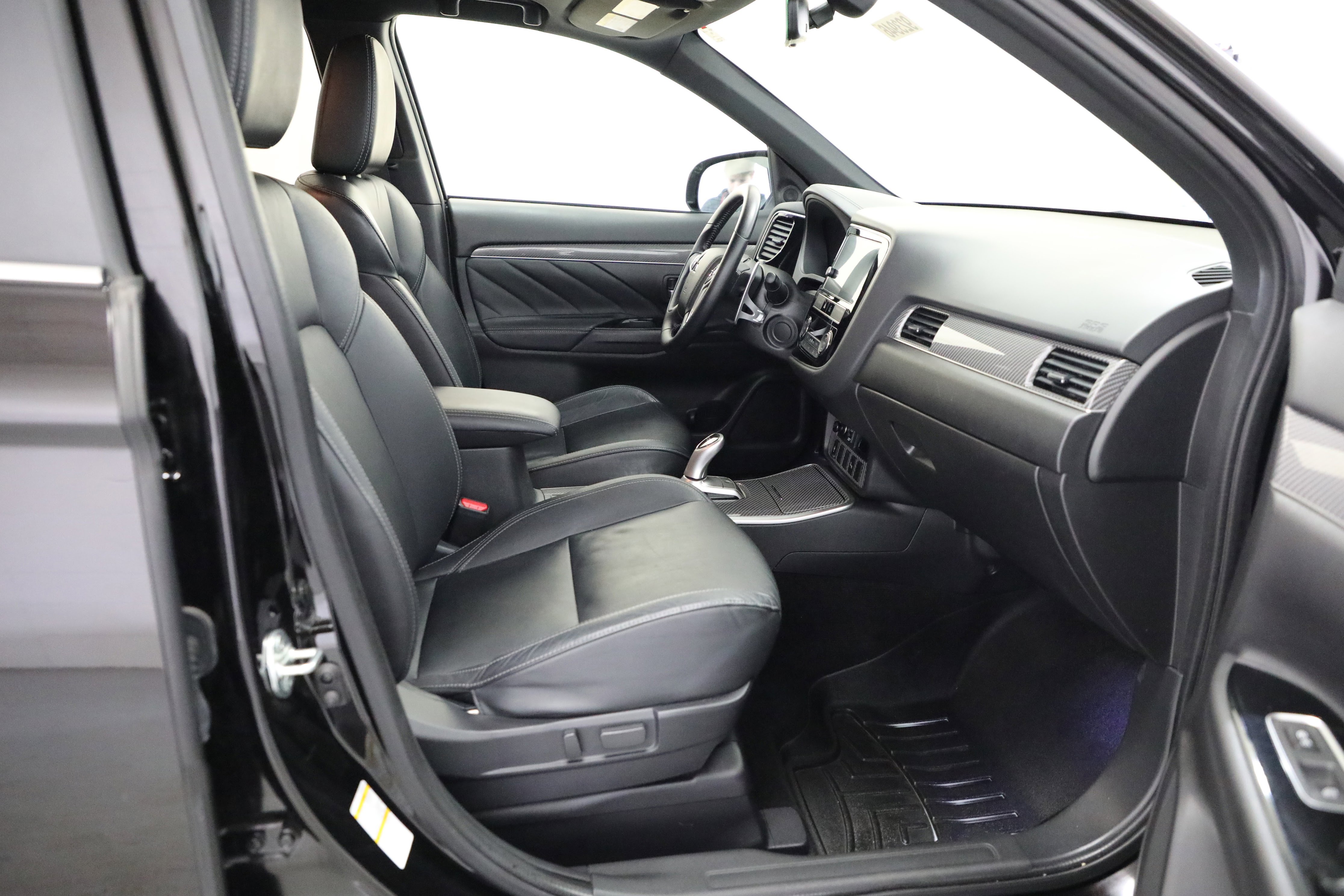 Used 2019 Mitsubishi Outlander GT image 10