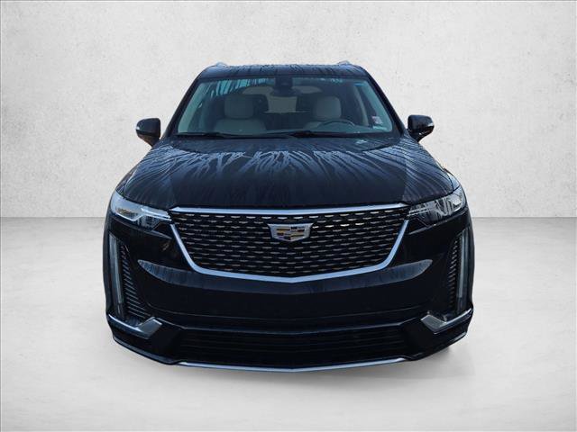 Used 2020 Cadillac XT6 Premium Luxury FWD image 2