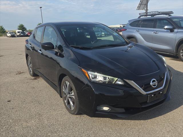 Used 2020 Nissan Leaf SV w/ SV Technology Package FWD image 4