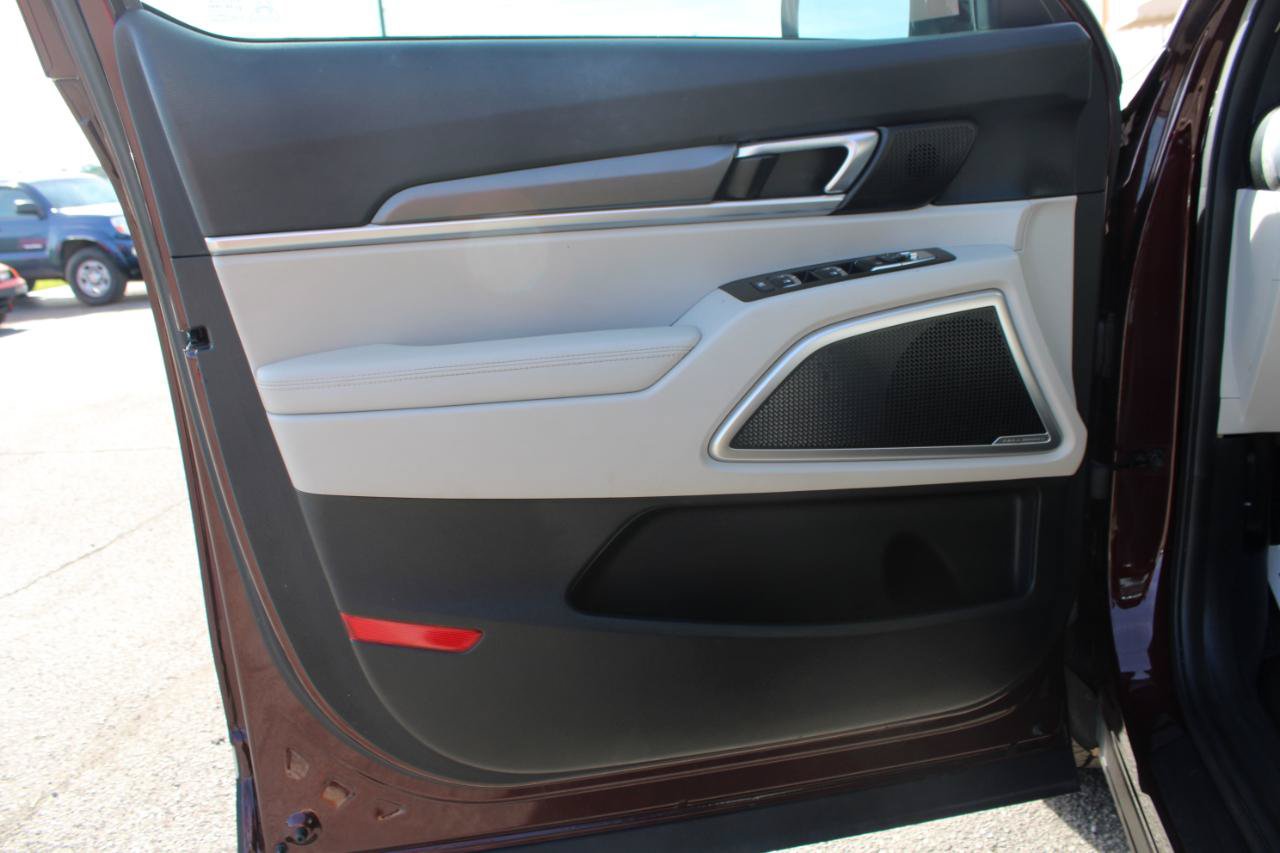 Used 2021 Kia Telluride S FWD image 14