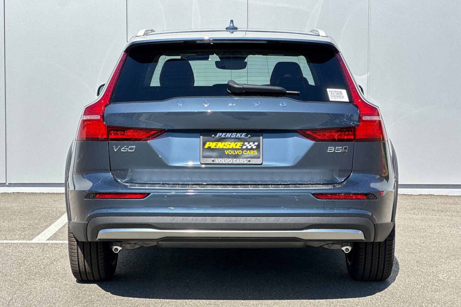 Certified 2026 Volvo V60 B5 Cross Country Plus w/ Climate Package image 4