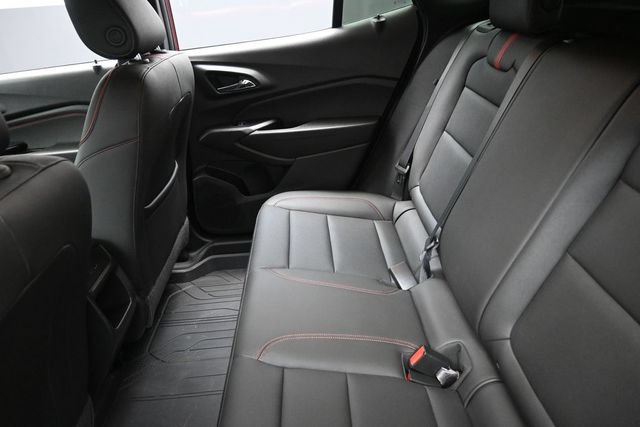 Used 2025 Chevrolet Trax RS FWD image 23