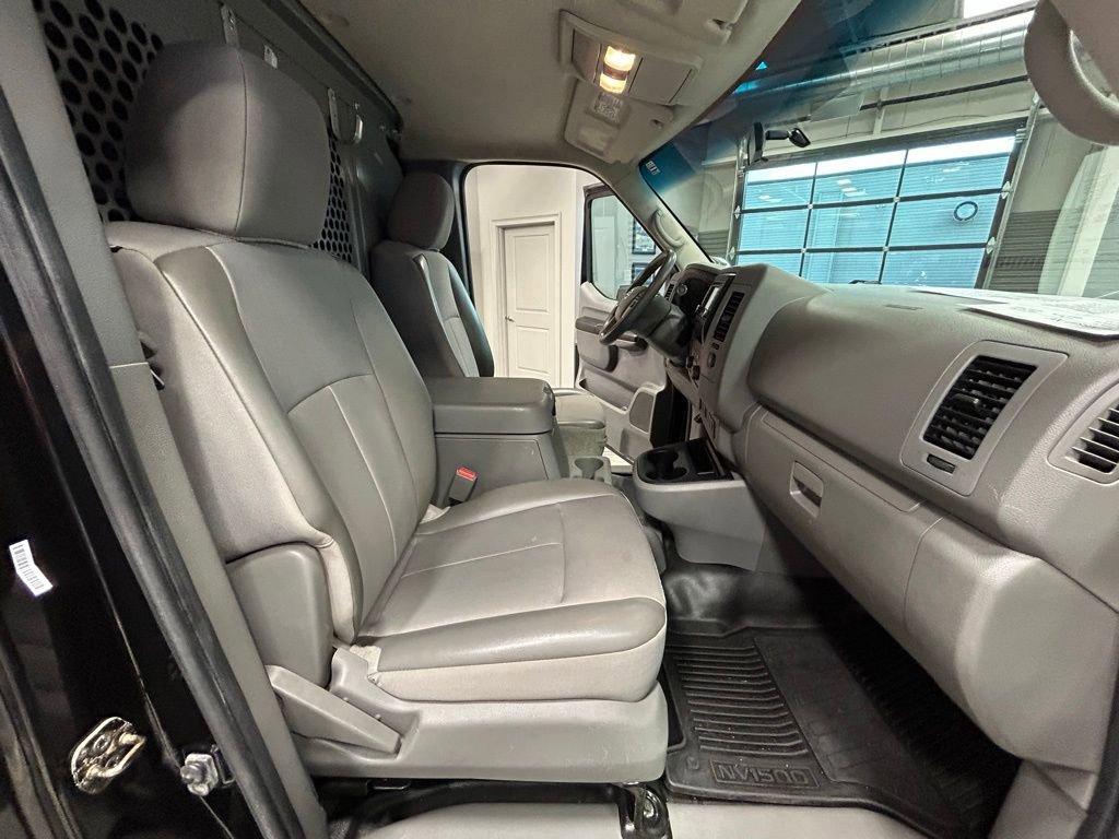 Used 2016 Nissan NV 2500 SL w/ Technology Package image 33