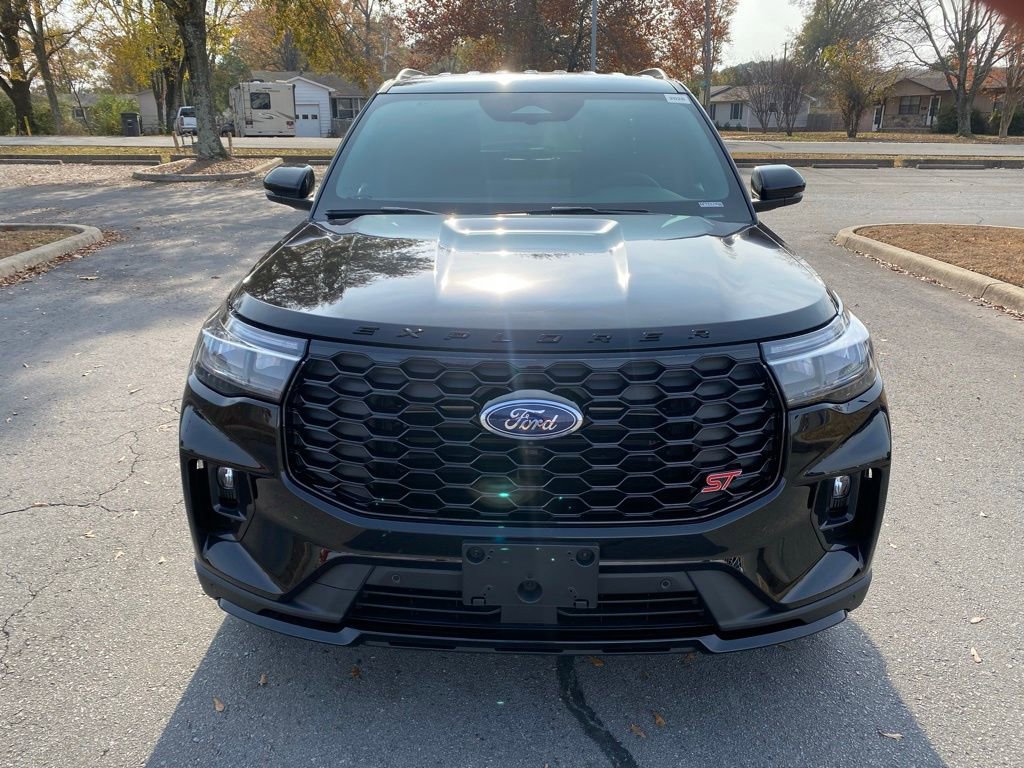 New 2026 Ford Explorer ST image 2