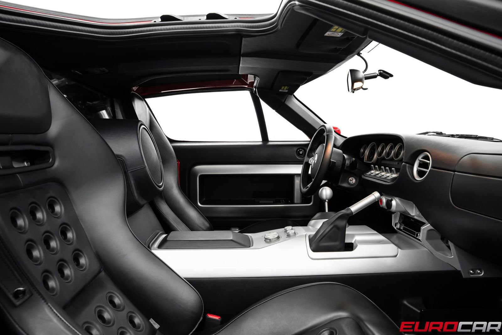 Used 2005 Ford GT RWD image 38