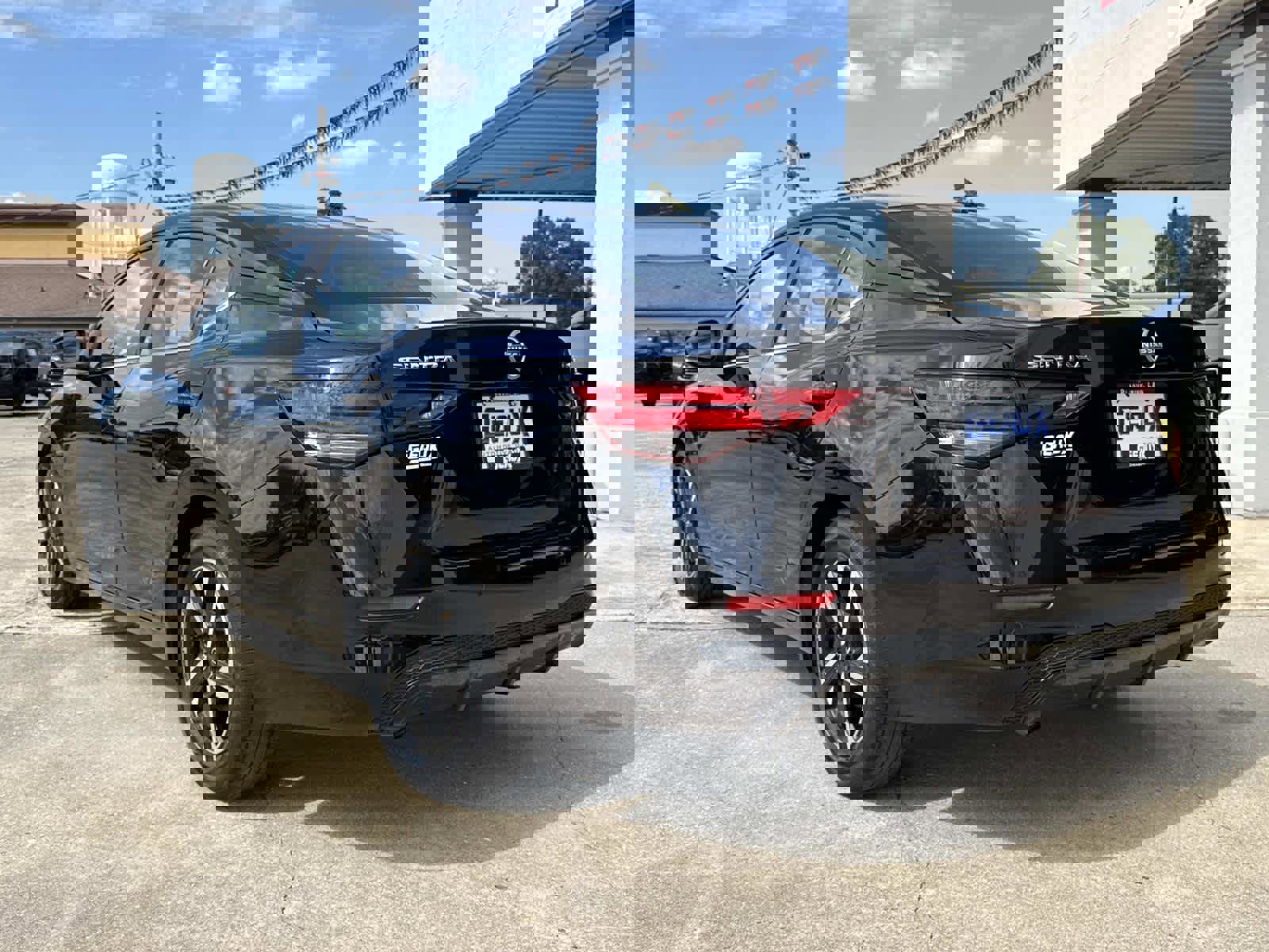 Used 2024 Nissan Sentra SV image 8