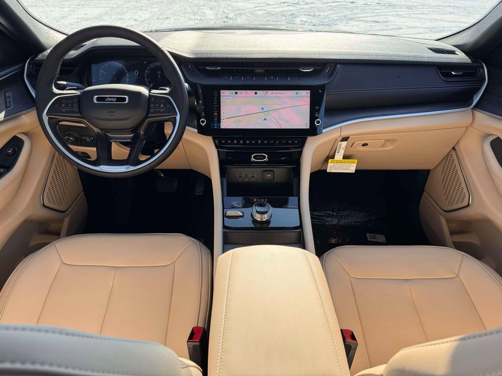 New 2026 Jeep Grand Cherokee Limited image 3