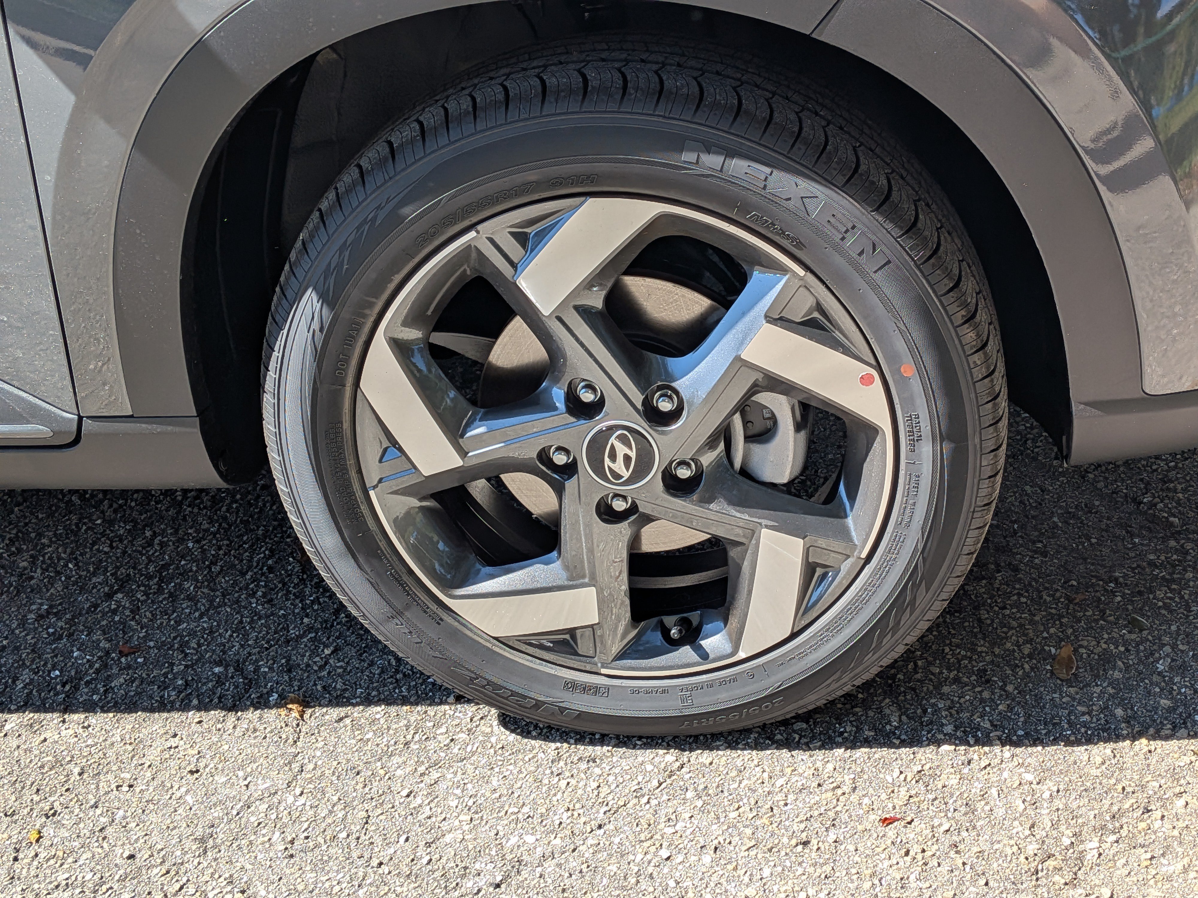 New 2026 Hyundai Venue SEL FWD image 11