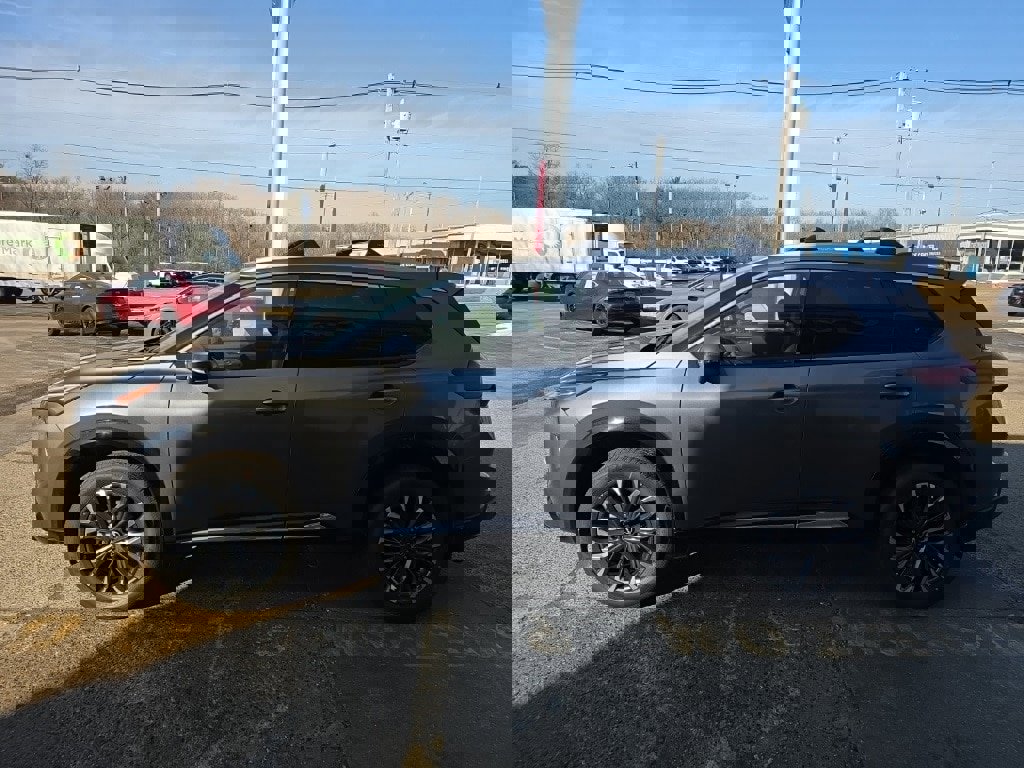 New 2026 Nissan Rogue Platinum image 9