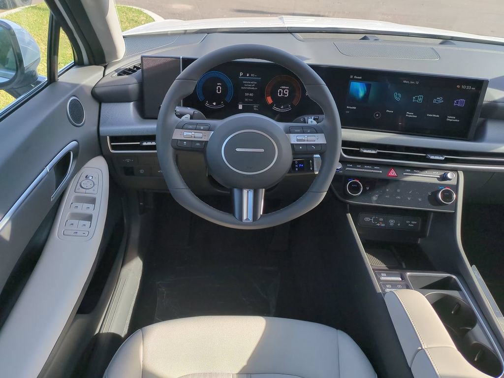 New 2026 Hyundai Sonata SEL FWD image 17