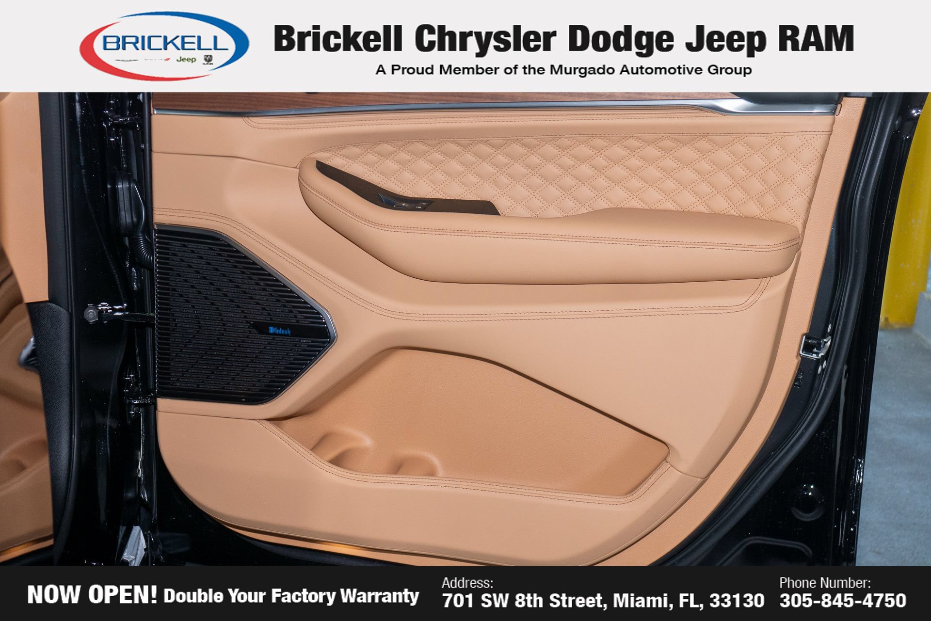 New 2026 Jeep Grand Cherokee L Summit w/ Obsidian Package AWD/4WD image 13