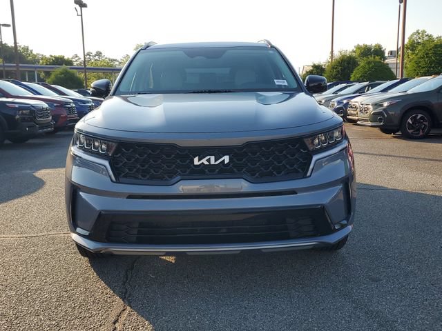 Used 2023 Kia Sorento S FWD image 2