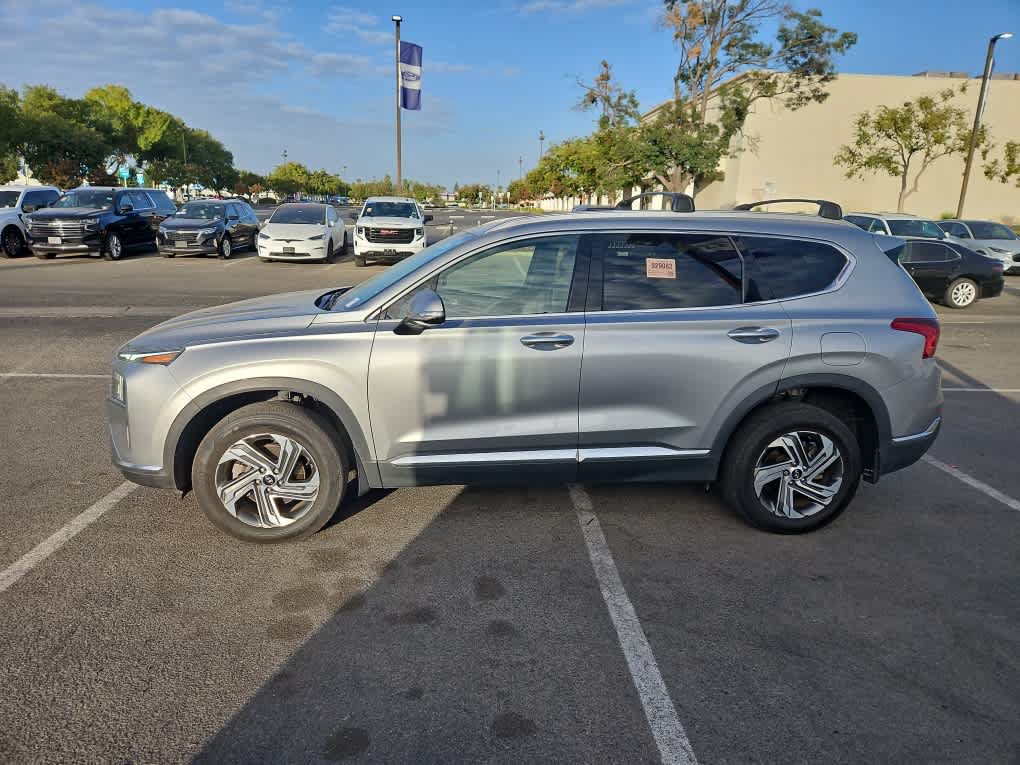 Used 2022 Hyundai Santa Fe SEL w/ Convenience Package AWD/4WD image 4