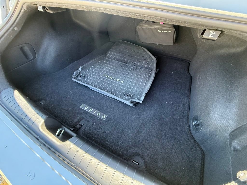 Used 2023 Hyundai Ioniq 6 SEL AWD/4WD image 35